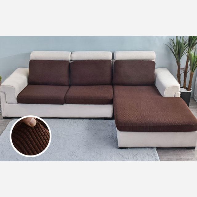 protection coussin marron