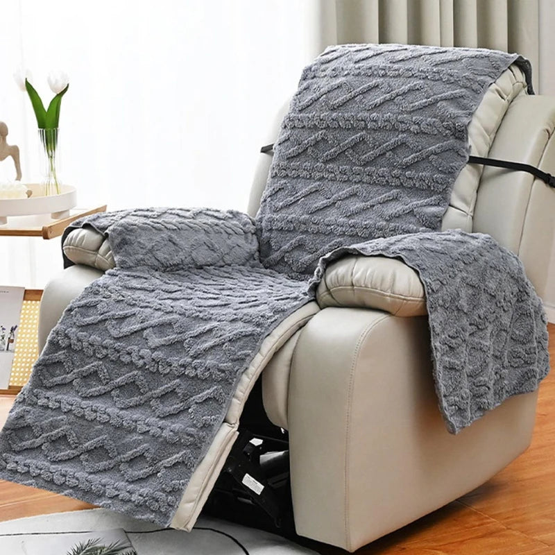 fauteuil gris avec housse polaire