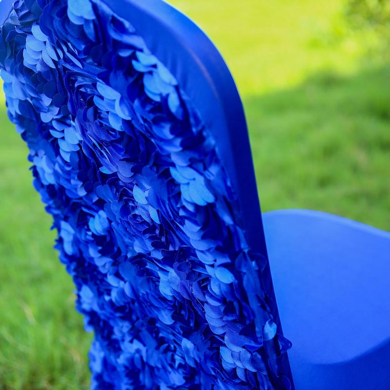 Housse élégante pour chaise de cérémonie